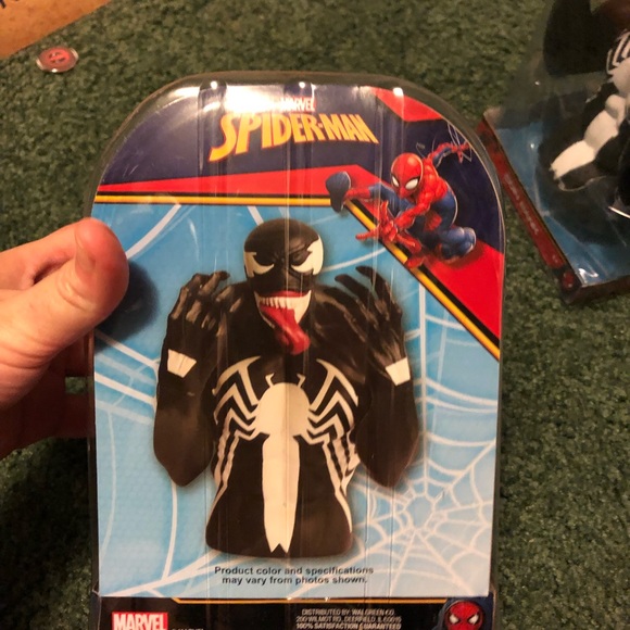 VENOM COIN BANK - Picture 3 of 6